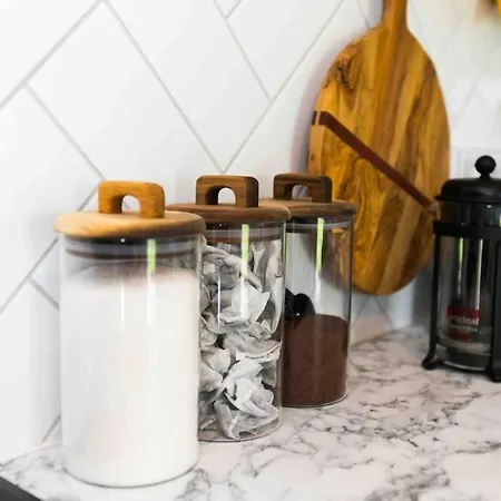 Alpehytte The Apiary